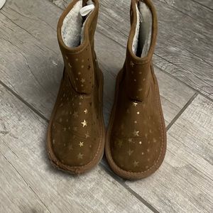 Toddler girls star GAP boots! Size 11